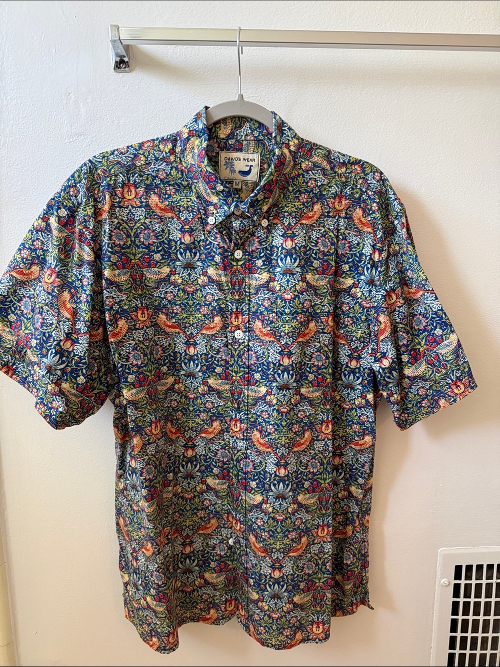 Navy Floral & Bird Print Short-Sleeve Button-Up Shirt